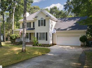 100 Red Maple Ct, Fountain Inn, SC 29644