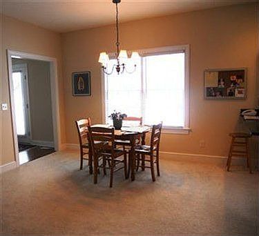 4th image of 8145 Knolls Way