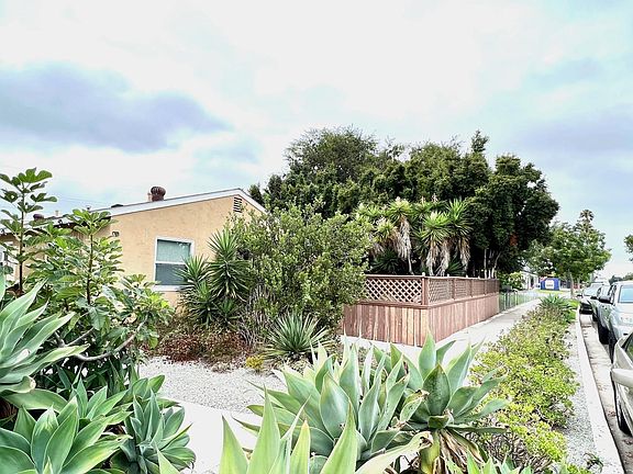 2nd image of 3347 Luna Ave