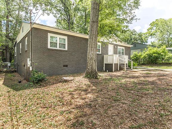 4th image of 312 Johns Rd