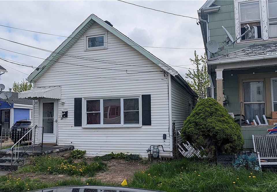1st image of 83 Thompson St