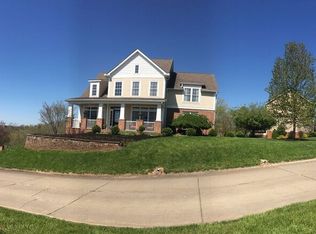 229 Northwoods Dr, Eleanor, WV 25070
