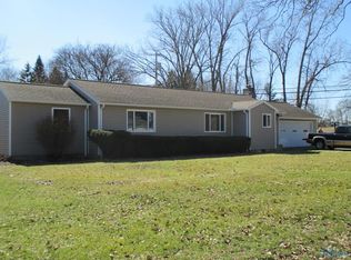 739 Conneaut Ave, Bowling Green, OH 43402