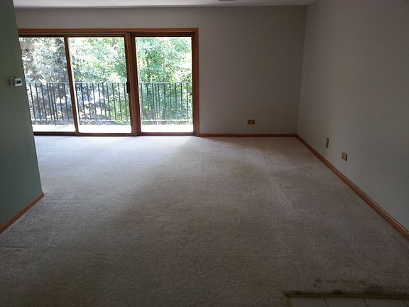 4th image of 4937 E Circle Dr APT 212