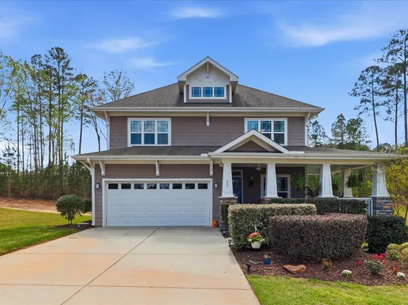 201 Streamside Dr, Sanford, NC 27330