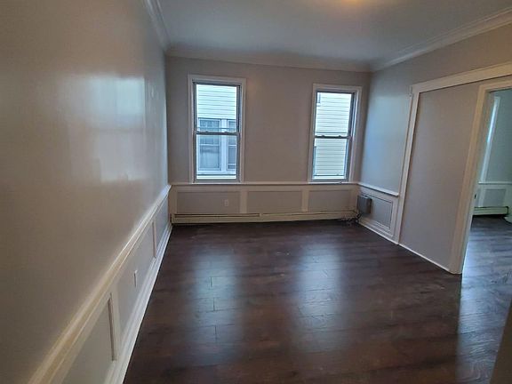 5th image of 238 Leslie St #D1