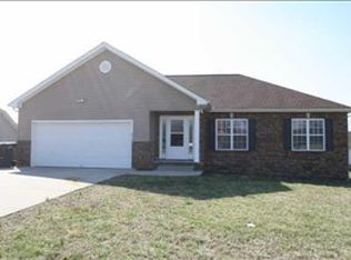 424 Palamino Ln, Springfield, TN 37172