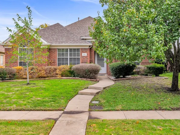 335 Touchdown Dr, Irving, TX 75063