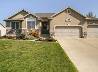 1452 W 2920 S, Syracuse, UT 84075
