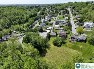 5361 Hillside Ave, Whitehall, PA 18052