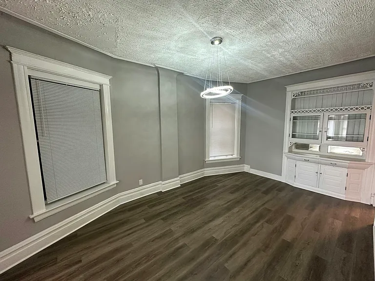 6426 S Ingleside Ave #2 — Photo 10