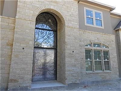3rd image of 7513 Creekwood Dr