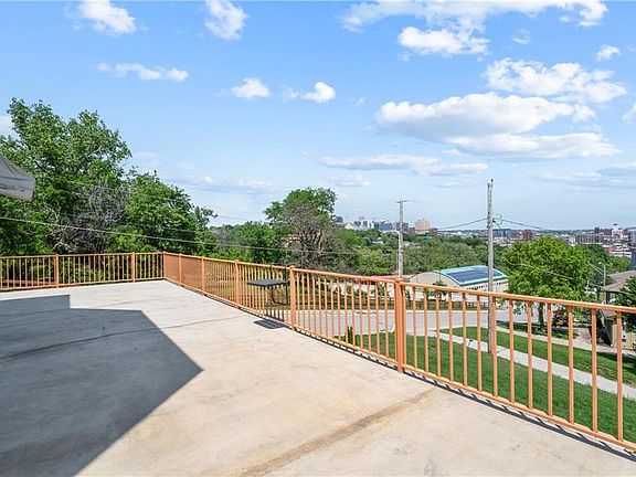 5th image of 2105 Jarboe St