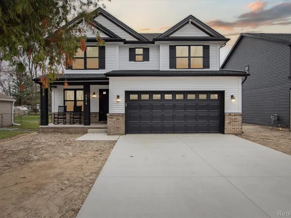 8845 Oakview St, Plymouth, MI 48170