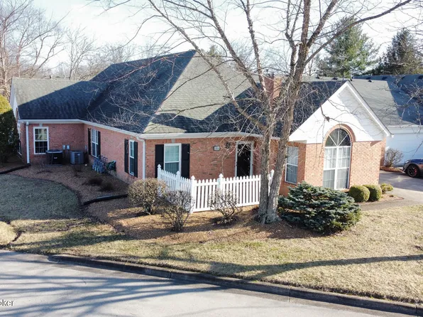 106 Azalea Ct, La Grange, KY 40031