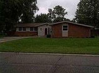 732 W 7th St, Seymour, IN 47274