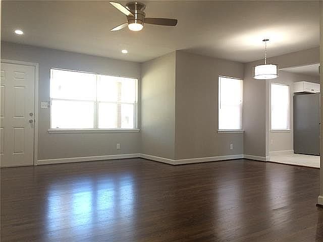 2nd image of 10212 Eastwood Dr