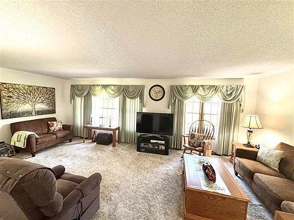3rd image of 2235 W State Road 44
