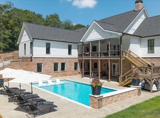 1380 Cronic Town Rd, Auburn, GA 30011