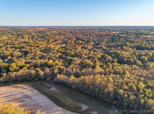 Cherokee Rd, Indianola, OK 74442