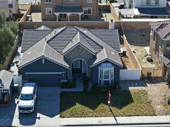 6610 Alfalfa Rd, Palmdale, CA 93552