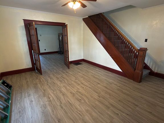 2nd image of 1103-05 College Ave #1