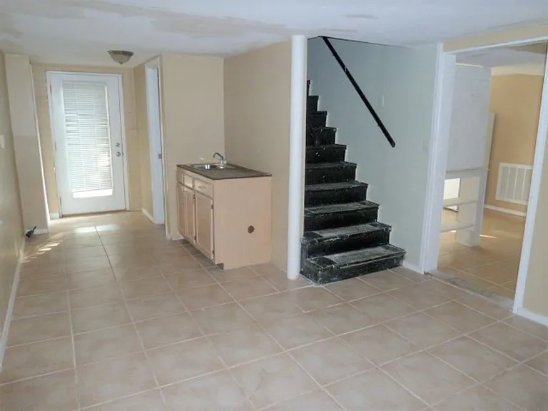 717 Williams Cir — Photo 19