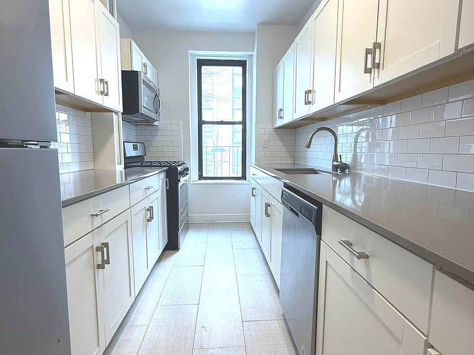 1st image of 3095 29th St APT 2D