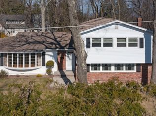 22 Hickory Trl, Sparta, NJ 07871