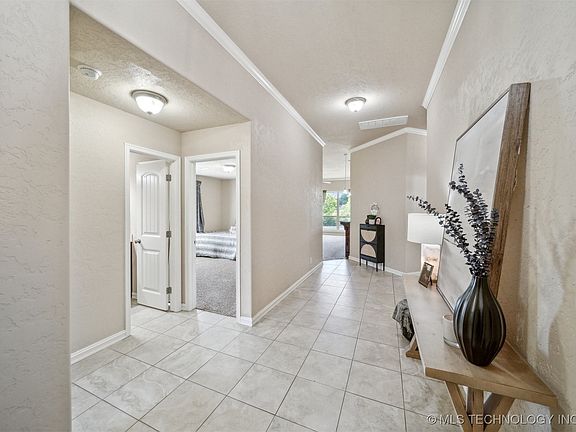 5th image of 25420 Stonebridge Pkwy