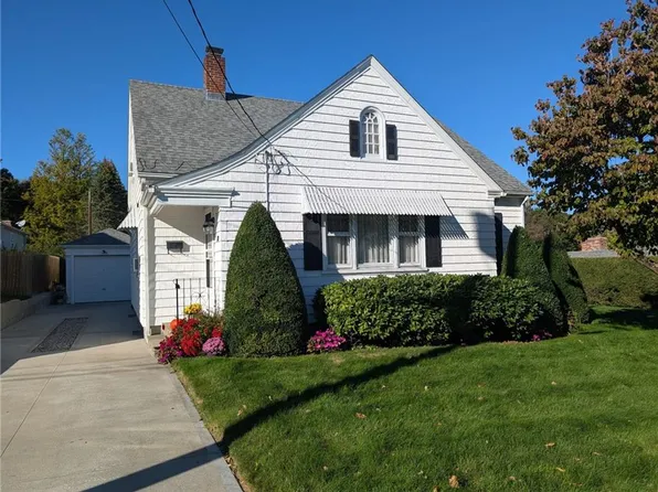 10 Bellevue Ave, North Providence, RI 02911