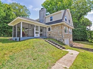 118 Petersham Rd, Athol, MA 01331