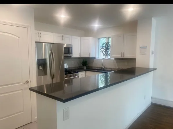 321 93rd St APT 2, Brooklyn, NY 11209