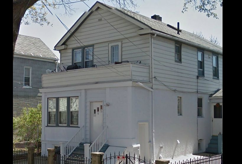 1st image of 10818 50th Ave
