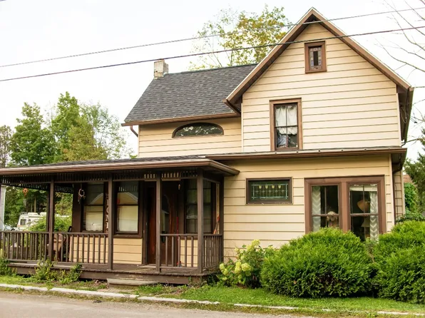 3 Water St, Windsor, NY 13865