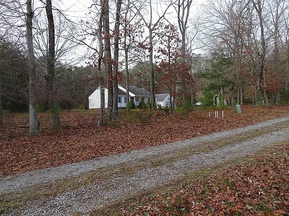 4th image of 18153 Private Stock Ln