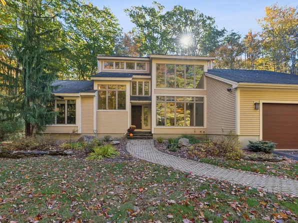 2 Wander Hill Road, York, ME 03902