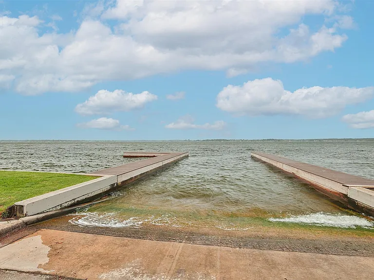 14874 Cygnus Ct — Photo 29