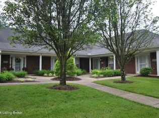 10032 Chenoweth Vista Way, Louisville, KY 40299