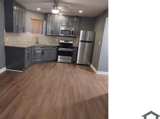 5816 S Indiana Ave #GS, Chicago, IL 60637