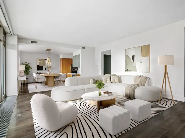 124 West 23rd Street PENTHOUSE image 2 of 9