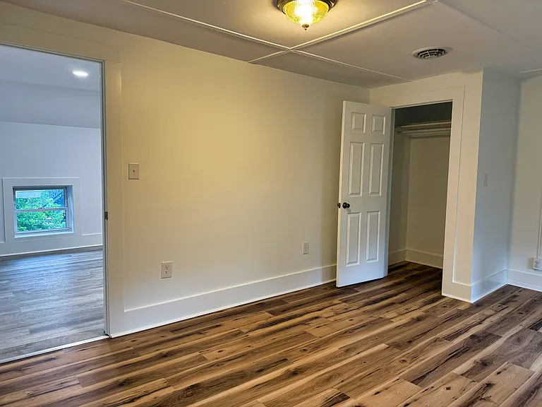 43 Hudson St #2 — Photo 8