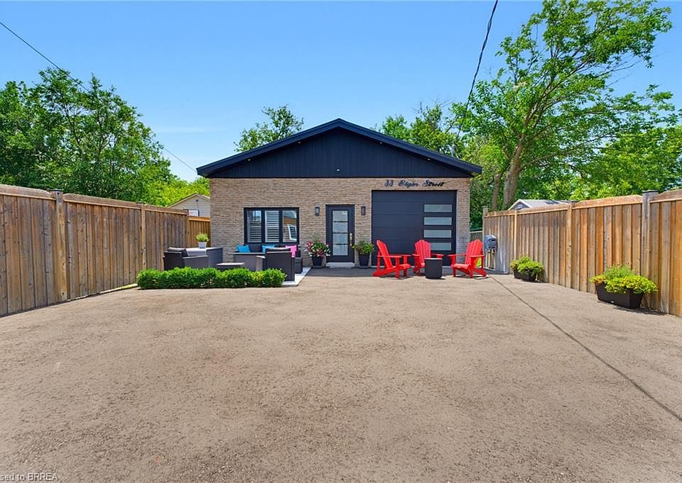 1st image of 33 Elgin St