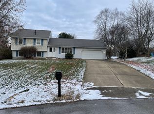 6062 Sandhurst Ave NW, Canton, OH
