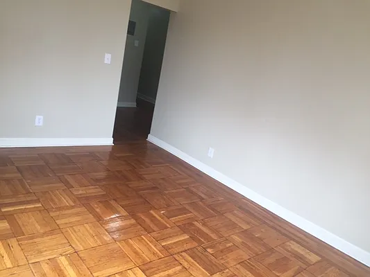 Rented by Lang Realty LLC | media 9