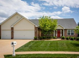 1212 Hawksbury Dr, Arnold, MO 63010
