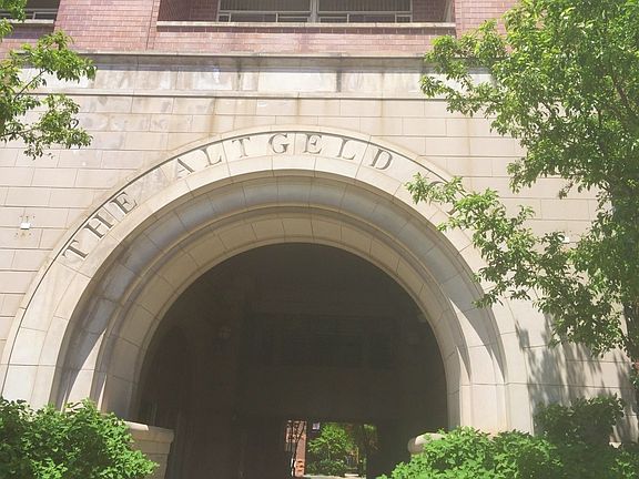 2nd image of 1351 W Altgeld St #1C