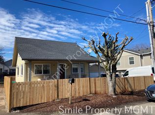 3319 SE 89th Ave, Portland, OR 97266