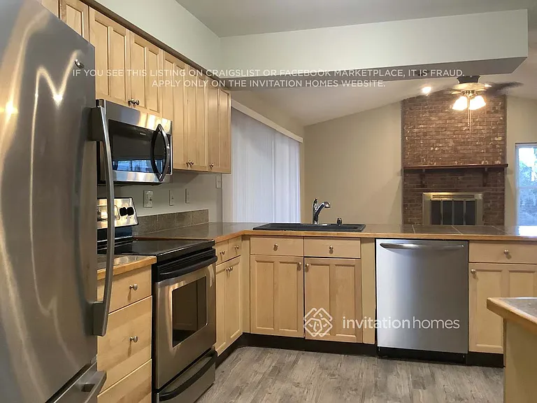 1226 Lornewood Dr — Photo 7