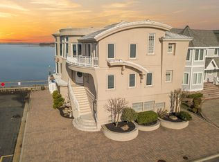 6618 Park Blvd, Wildwood Crest, NJ 08260